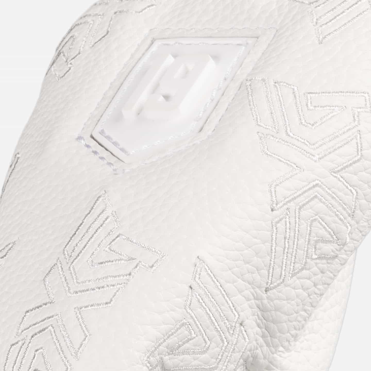 Whiteout Hybrid Headcover